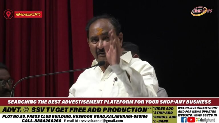 ಕಾಯಕ ಮತ್ತು ದಾಸೋಹದ ಪರಿಕಲ್ಪನೆಯ ಮೂಲಕ ಅಸ್ಪೃಶ್ಯತೆ ಮತ್ತು ಮೂಢನಂಬಿಕೆ ವಿರುದ್ಧ ಹೋರಾಡಿದ್ದರು;ಅಲ್ಲಮಪ್ರಭು ಪಾಟೀಲ್